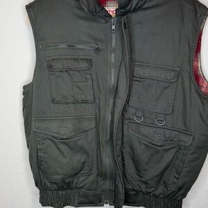 Men’s Campus Rudged Country Olive Green Sleeveless Outdoor Utility Vest Sz L